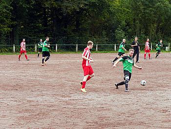 SVM Reserve um Artur Ihli am Ende nach gutem Spiel knapp unterlegen