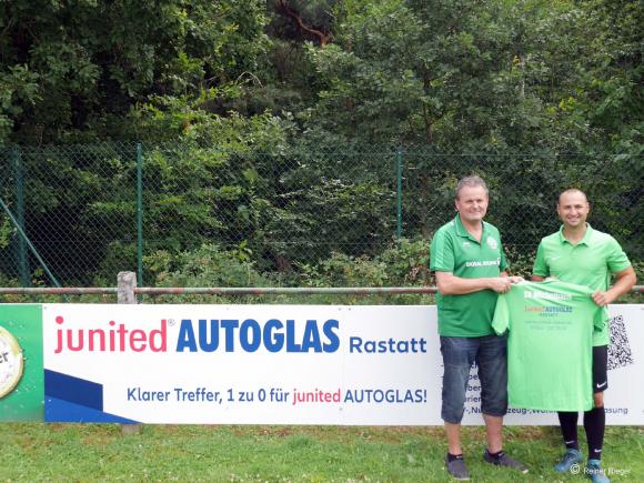 Eduard Tarabrin von Junited Autoglas Rastatt unterstützt die SVM Aktiven