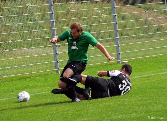 Der agile Manuel Vick immer gefährlich am Ball 