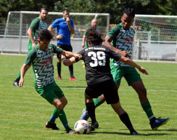 SVM Reserve knapp gegen eine Rotenfelser Mannschaft unterlegen