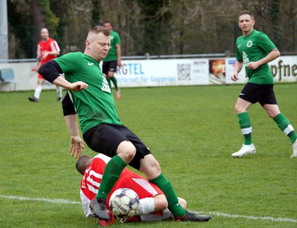 SVM um den glänzenden Michael Kolodziej im Heimspiel gegen Gernsbach siegreich