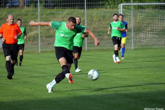 Marius Ochsenfeld vom SVM mit kraftvollem Spiel