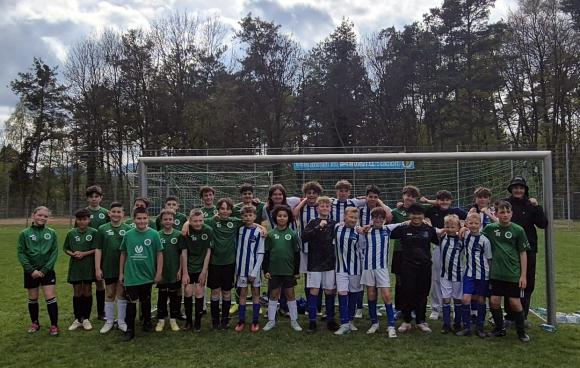 Beide Jugendkids vom SVM und dem SV Selbach