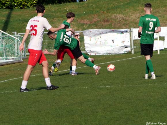 SVM löst schwere Aufgabe im MURGTEL Stadion im 2. Abschnitt denkbar knapp 